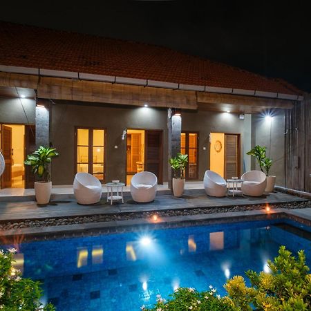 Luxurioese Poolvilla In Canggu Perfekt Fuer Entspannung Und Tropenflair Buitenkant foto